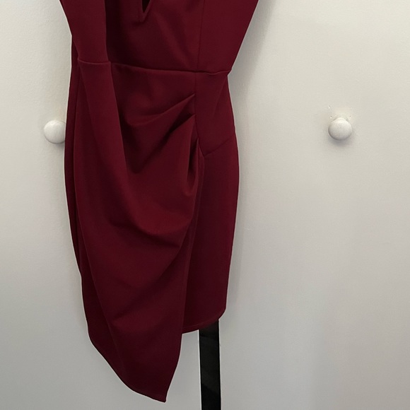 Windsor short dresss - Picture 2 of 4